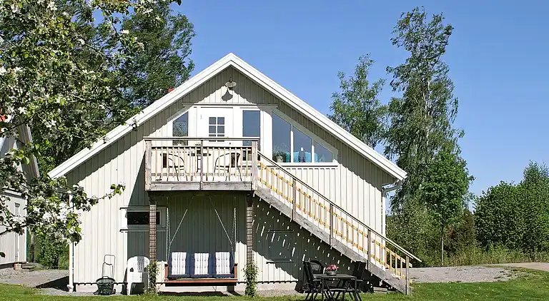 Semesterbostad i Hög