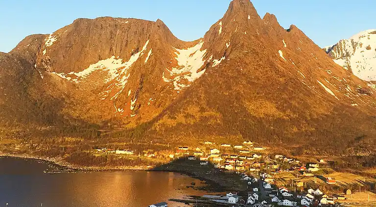 Sommerhus i Mefjordvær