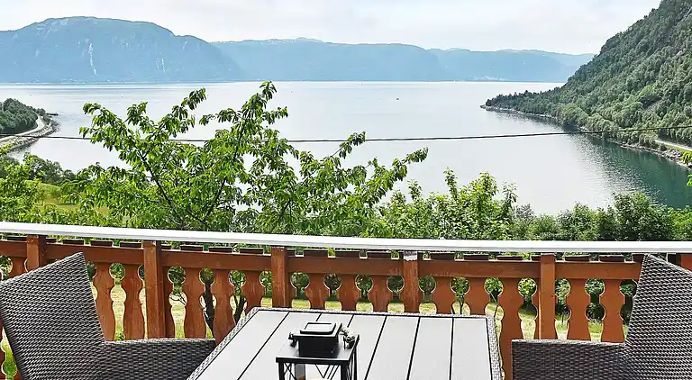 Holiday home in Aven