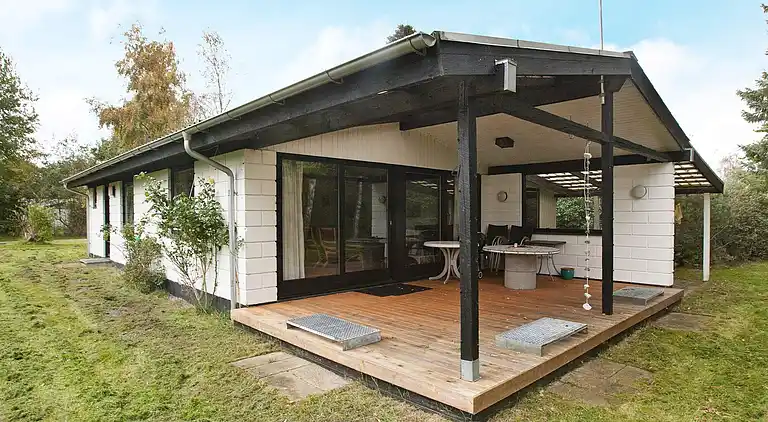 Holiday home in Fjellerup Strand