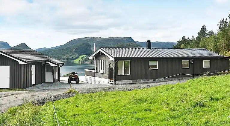 Holiday home in Vaage