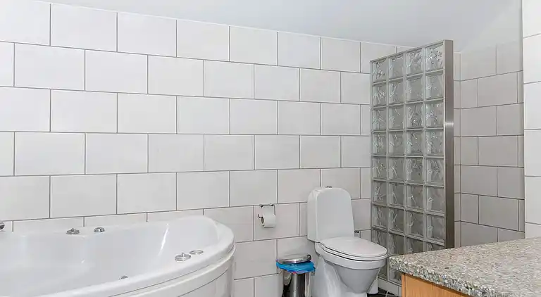 3 rum,1.våningen,Penthouse