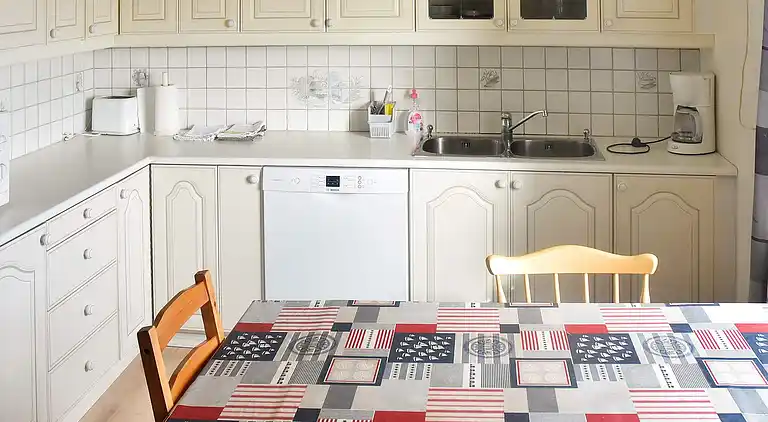 Holiday home in Titran