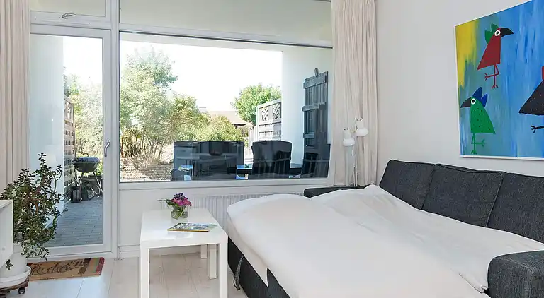 2 room,ground floor or 1.