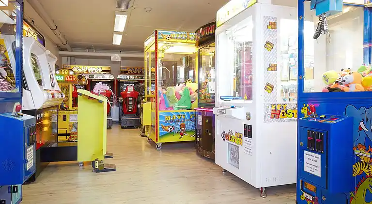 2 room,ground floor or 1.