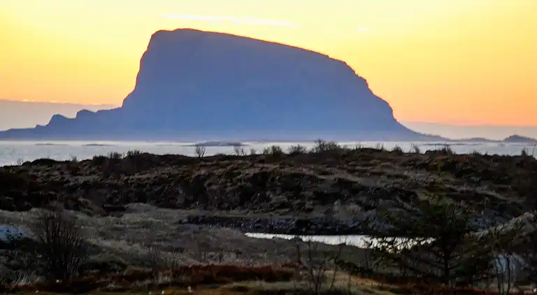 Holiday home in Nordøyvågen