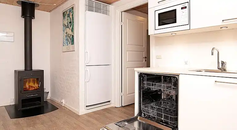 7 room,2 level,attached house