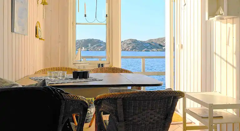 Holiday home in Tjörn S