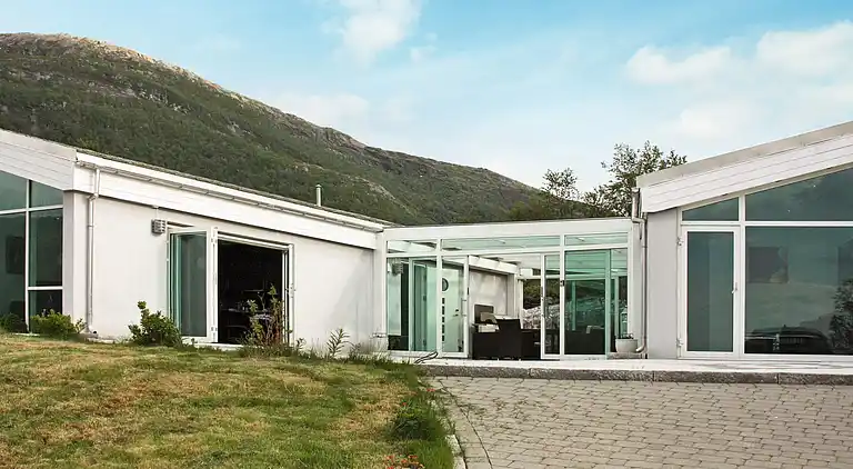 Holiday home in Sørfinnset