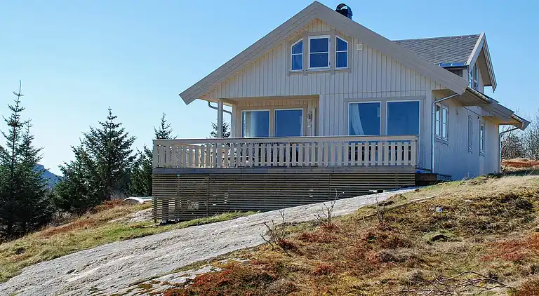 Holiday home in Nordøyvågen