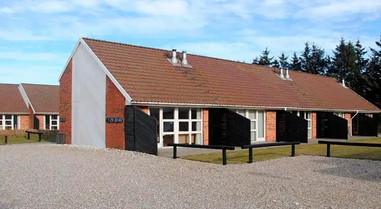 7 vær.,Rækkehus,2 badev.,2 plan