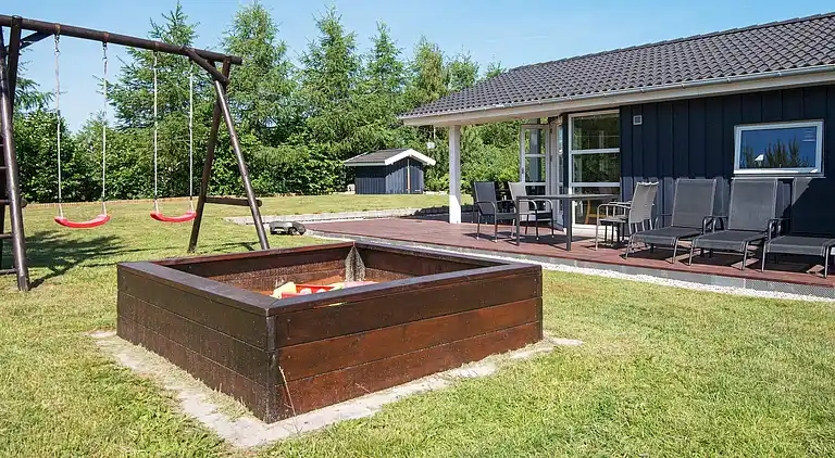 Holiday home in Fjellerup Strand