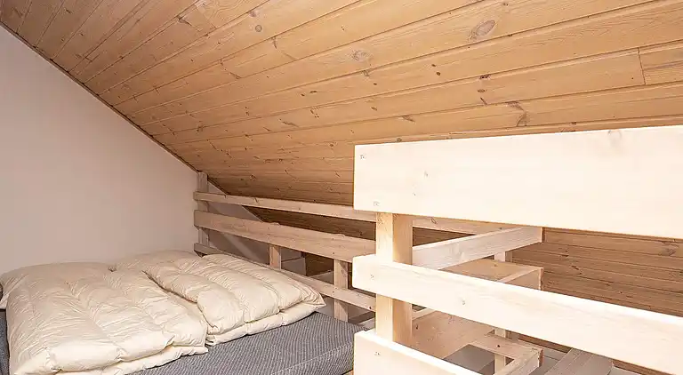 7 room,2 level,attached house