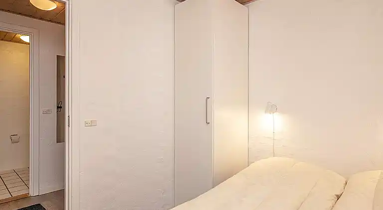 7 room,2 level,attached house