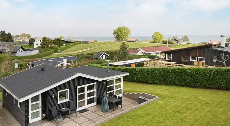 Sommerhus ved Hejlsminde Strand