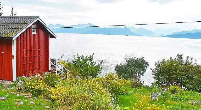 Holiday home in Kringstad