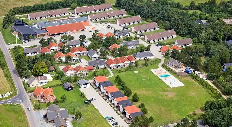 7 room,2 level,attached house