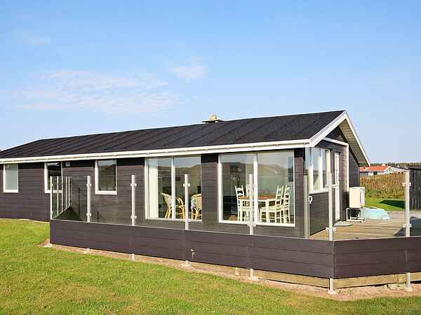 Sommerhus ved Nr Lyngby Strand