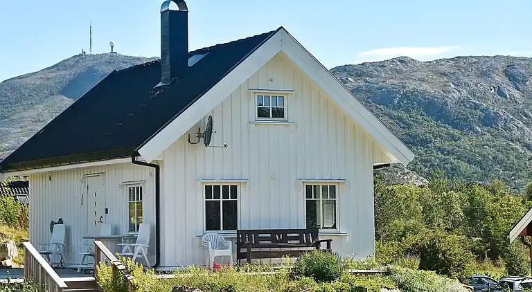 Holiday home in Oksvoll