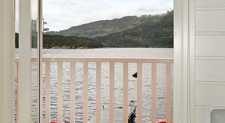 Holiday home in Vatlandsvåg