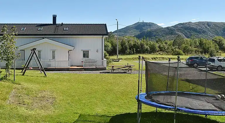 Holiday home in Oksvoll