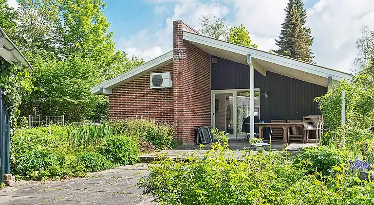 Holiday home in Følle Strand