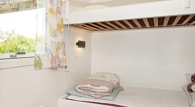 Holiday home in Følle Strand