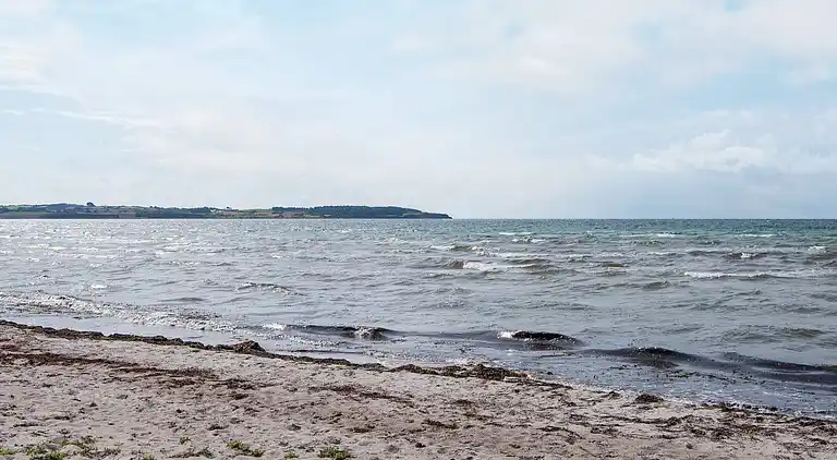 Semesterbostad i Knebel