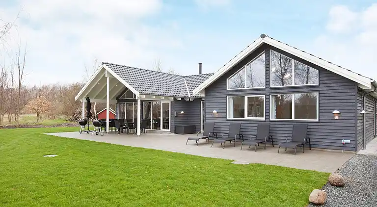 Semesterbostad i Højby