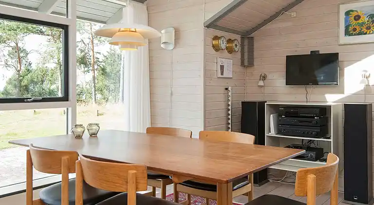 Semesterbostad i Knebel