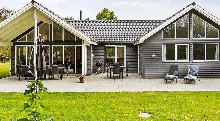 Semesterbostad i Højby