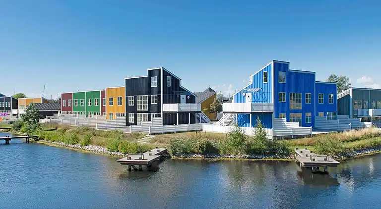 3 vær.renoveret st.+1.sal