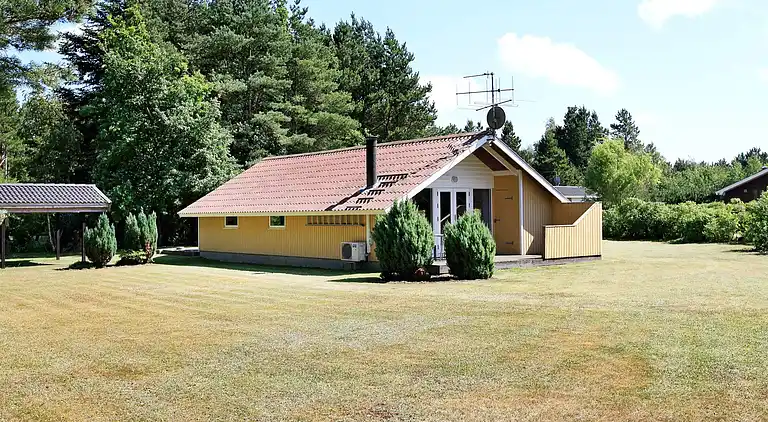 Holiday home in Jegum