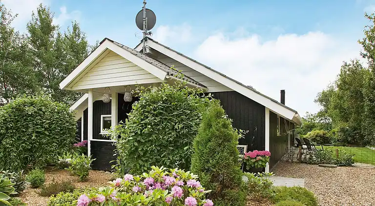 Holiday home in Skaven Strand