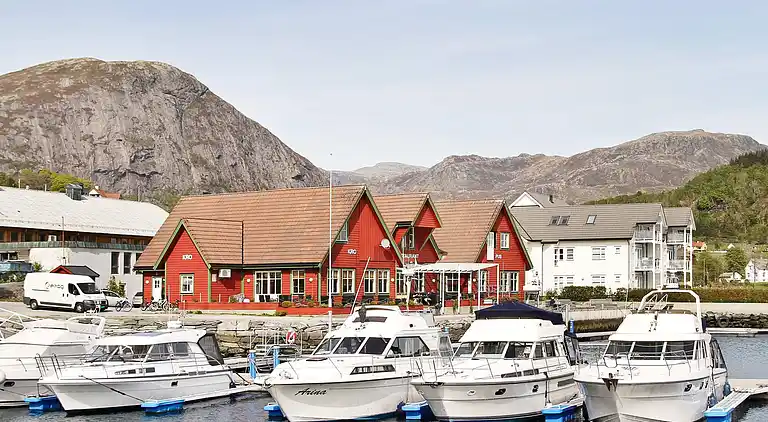 Holiday home in Bygstad