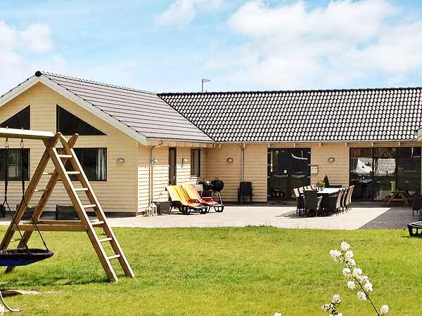 Holiday home in Fjellerup Strand
