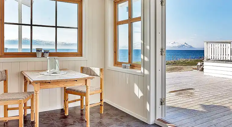 Holiday home in Lyngen