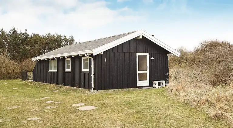 Sommerhus ved Nr Lyngby Strand