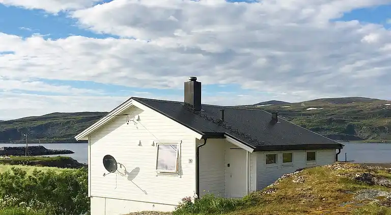Holiday home in Breivikbotn