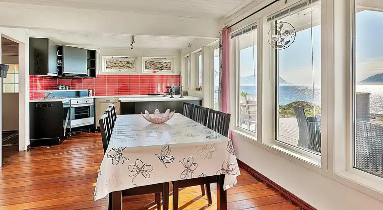 Holiday home in Lyngen