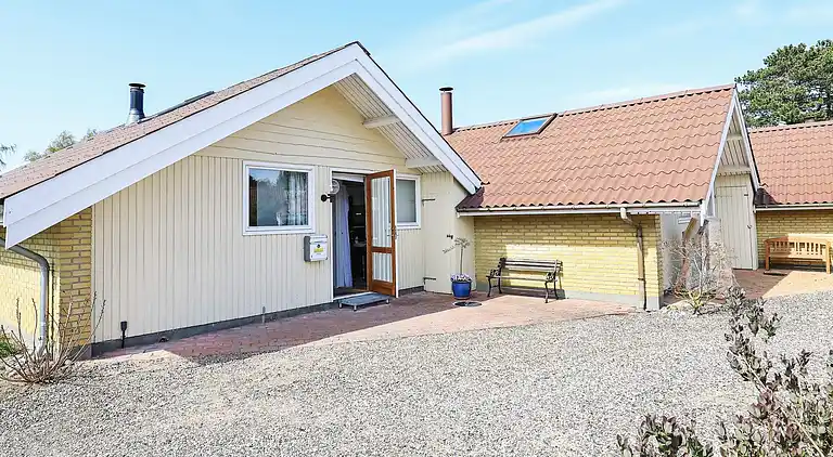 Holiday home in Askeby