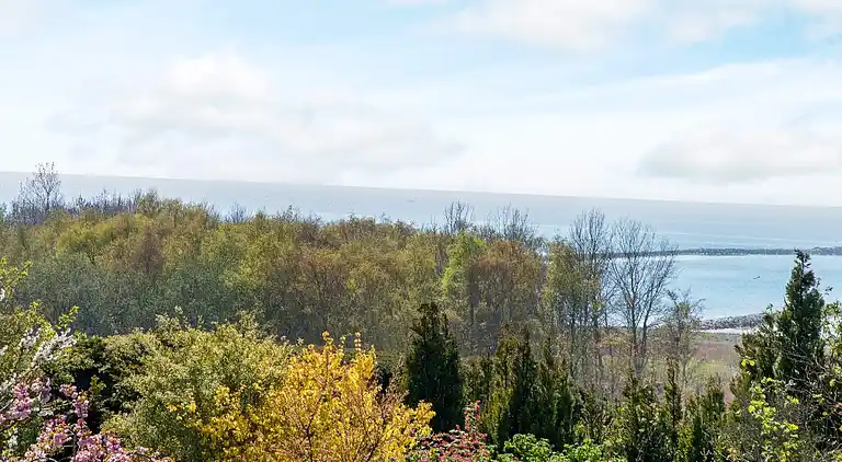 Sommerhus ved Øer Strand