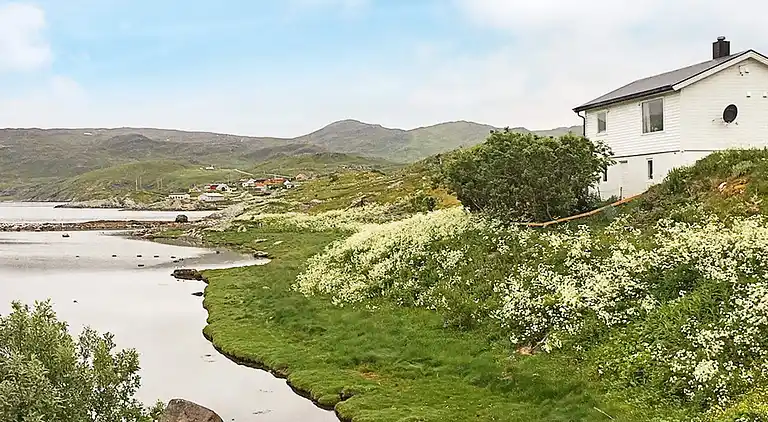 Holiday home in Breivikbotn