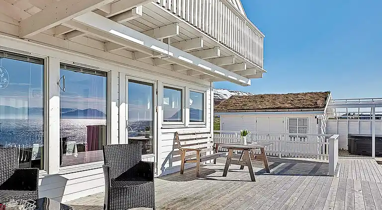 Holiday home in Lyngen