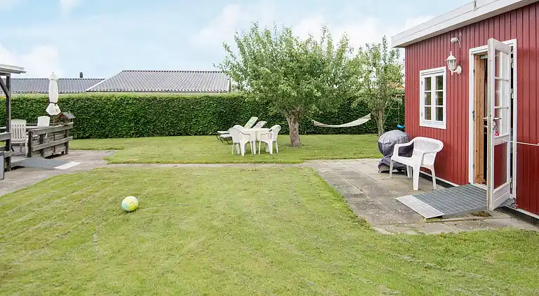 Holiday home in Flovt Strand