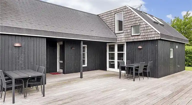 Holiday home in Følle Strand