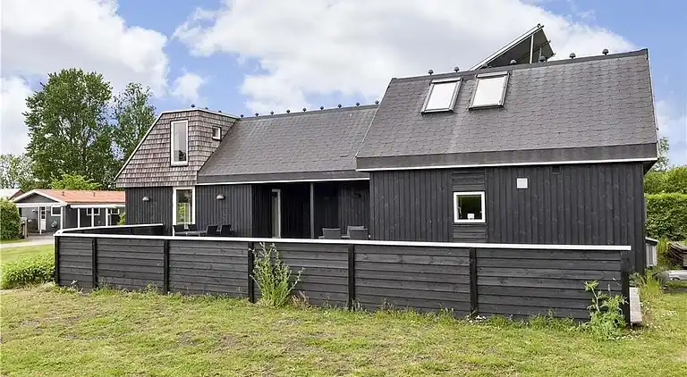 Holiday home in Følle Strand