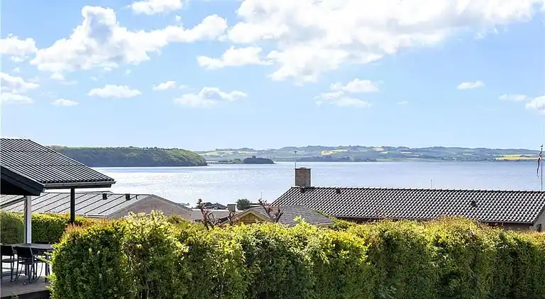 Sommerhus ved Følle Strand