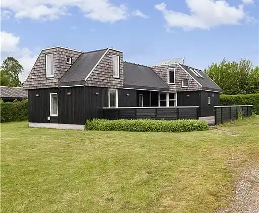 Holiday home in Følle Strand