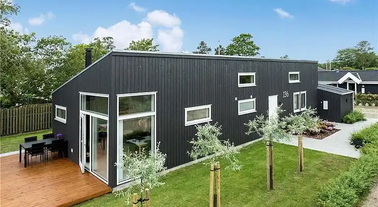 Semesterbostad vid Saksild Strand